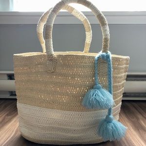 Altru Straw Tote or Small Beach Bag with Removable Tassle